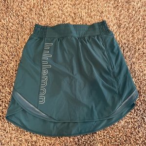 Lululemon Skirt Size 4
